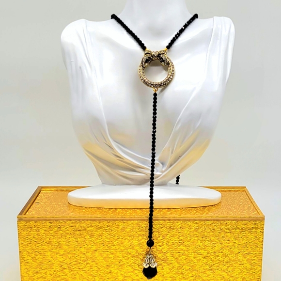 Heidi Daus Extra Long Swarovski Crystal Wreath Lariat with Faceted Beads and Bow - Picture 4 of 13